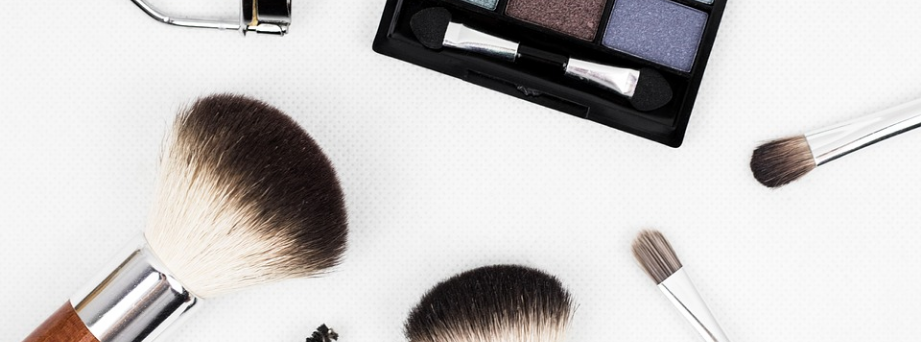 makeup brushes