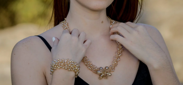 How to Incorporate High-End Jewelry Into Your Everyday Wardrobe dress